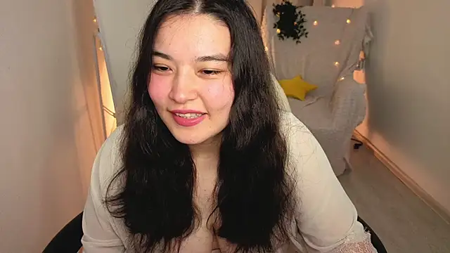 MomoRins online show from July 2026 09:54:01 PM