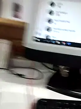 Snapshot of Cuginetti chatting on May 2026 10:22:01 AM Cuginetti online show from May 2026 10:22:01 AM