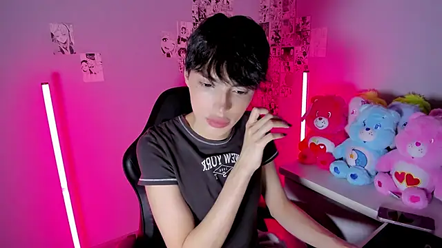 Snapshot of Sakura_Kitty_ chatting on April 2026 03:13:02 AM Sakura Kitty online show from April 2026 03:13:02 AM