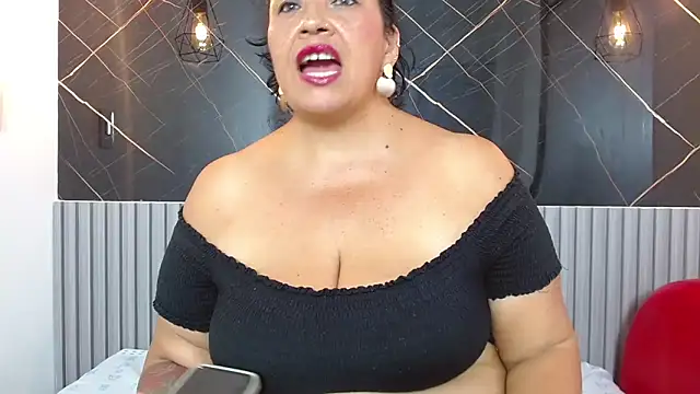 BarbaraGraf online show from May 2026 02:23:01 PM