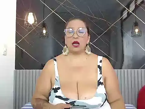 BarbaraGraf online show from May 2026 12:19:01 PM