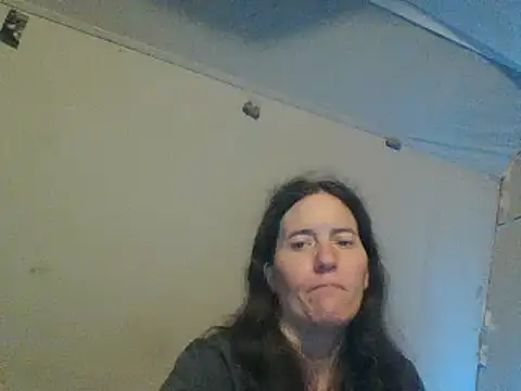 Snapshot of Mini83 chatting on May 2026 04:25:02 PM Mini83 online show from May 2026 04:25:02 PM