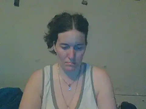 Snapshot of Mini83 chatting on May 2026 06:21:02 PM Mini83 online show from May 2026 06:21:02 PM