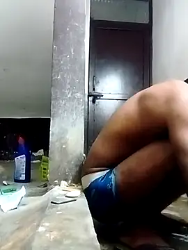 Snapshot of hot_boy_27_ chatting on April 2026 01:37:02 PM hot boy 27 online show from April 2026 01:37:02 PM