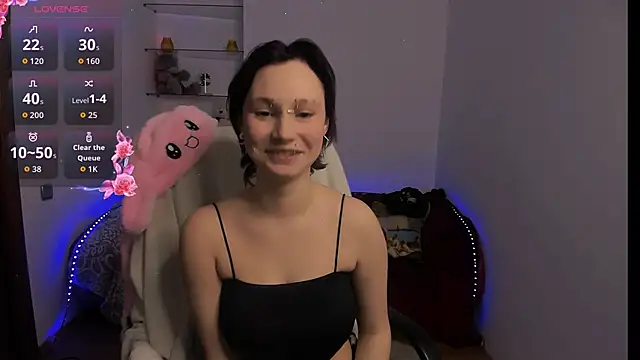 VikaViktoria online show from April 2026 06:16:02 PM