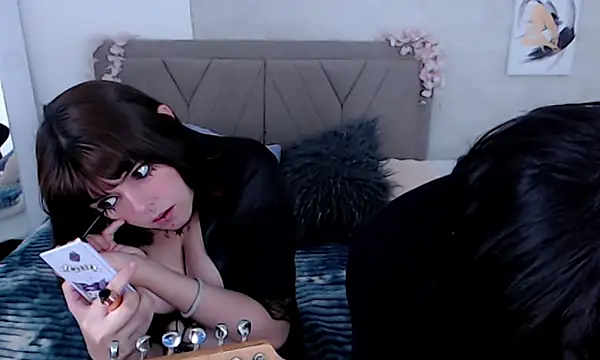 raven n matt online show from May 2026 07:11:02 PM