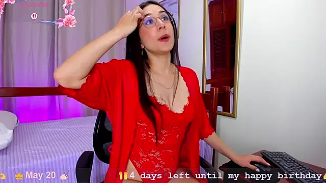 Elisabetta Amour online show from May 2026 10:14:01 AM
