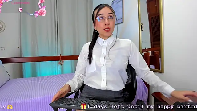 Elisabetta Amour online show from May 2026 10:13:01 AM