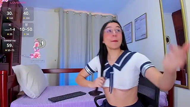 Elisabetta Amour online show from July 2026 03:13:01 PM
