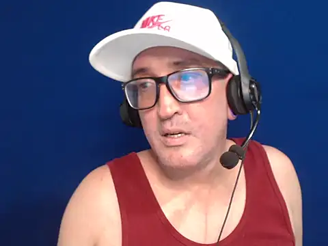 HairyCouple online show from April 2026 01:23:01 AM