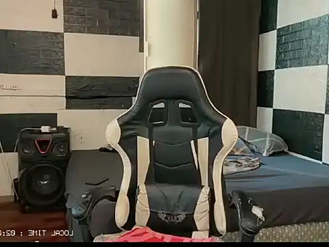 FuckMeeGUYS online show from June 2026 06:08:01 AM