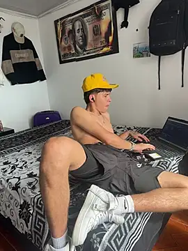 Jackdaniel001  online show from May 2026 01:59:02 PM