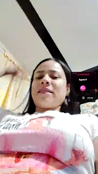 Nicol Alvarez1 online show from July 2026 02:01:01 AM