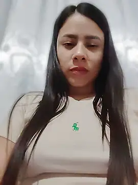 Nicol Alvarez1 online show from July 2026 06:58:02 AM