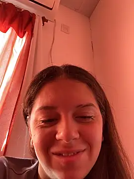 Maia54 online show from April 2026 06:53:02 PM