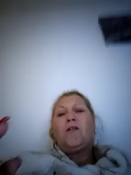 Divineblond online show from January 2026 09:51:02 PM