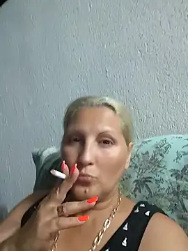Divineblond online show from July 2026 07:53:02 PM