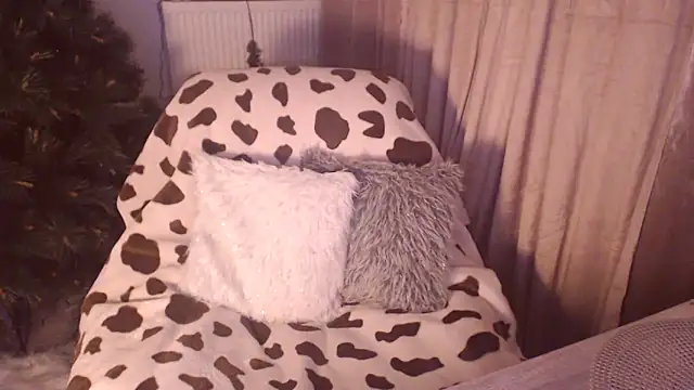 Divineblond online show from November 2025 12:42:02 AM