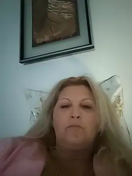 Divineblond online show from February 2026 07:57:02 PM