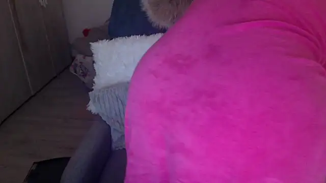 Divineblond online show from May 2026 10:24:01 PM