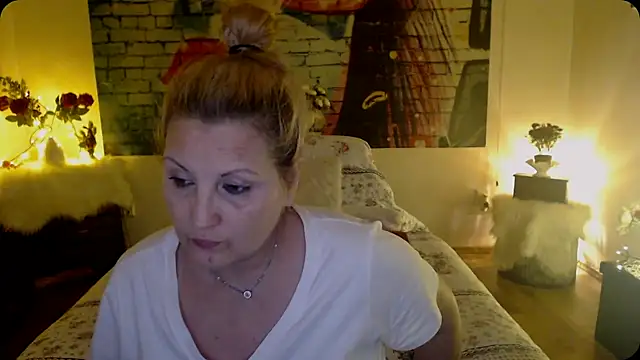 Divineblond online show from March 2025 11:13:02 PM