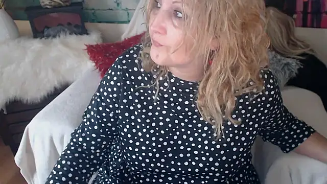 Divineblond online show from March 2025 08:19:02 AM