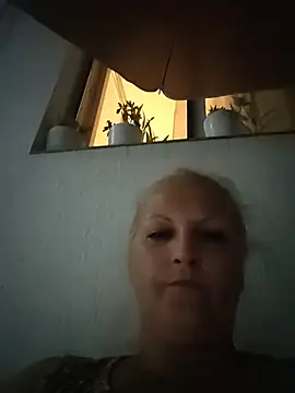 Divineblond online show from July 2026 07:31:01 PM
