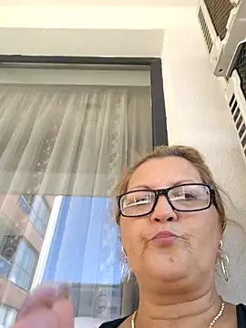 Divineblond online show from October 2025 09:54:01 AM