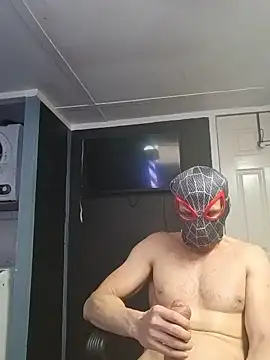 bwcloverboy2 online show from May 2026 03:50:02 PM