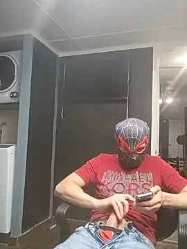 bwcloverboy2 online show from June 2026 11:43:02 AM