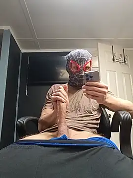 bwcloverboy2 online show from June 2026 02:33:01 PM