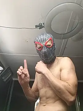 bwcloverboy2 online show from May 2026 05:31:02 PM