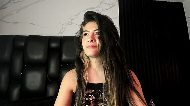 AshleyyHall online show from June 2026 02:33:01 PM