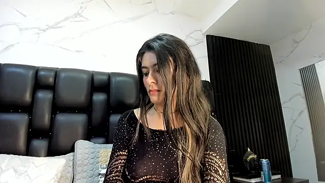 AshleyyHall online show from May 2026 03:47:01 AM