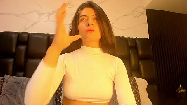 AshleyyHall online show from May 2026 11:08:01 PM