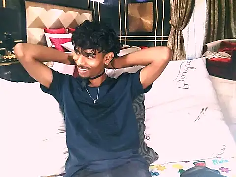 SubmissiveStallion69 online show from April 2026 06:27:01 AM