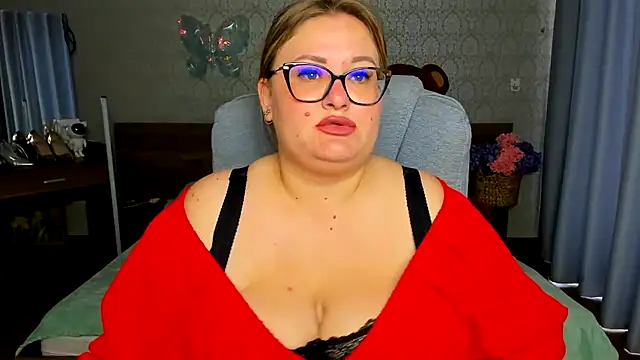 IrenRori online show from June 2026 06:10:01 AM