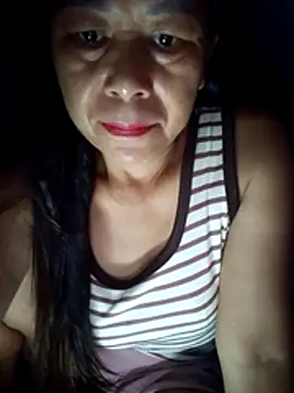 Ari-Na9 online show from June 2026 07:33:01 PM