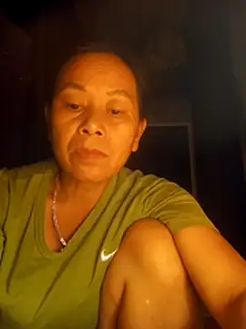 Ari-Na9 online show from May 2026 03:39:02 PM