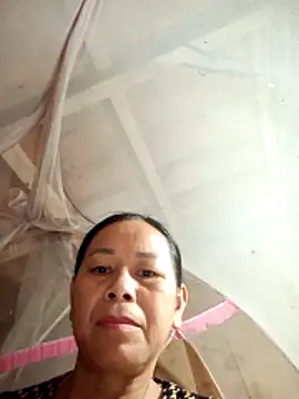 Ari-Na9 online show from June 2026 02:38:01 AM