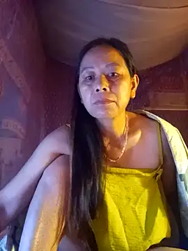 Ari-Na9 online show from May 2026 07:50:02 PM