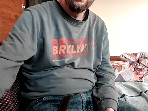 horny800 online show from May 2026 04:43:01 PM