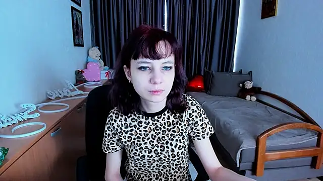 MiniLysii online show from May 2026 05:44:02 AM