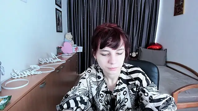 MiniLysii online show from May 2026 05:40:02 AM