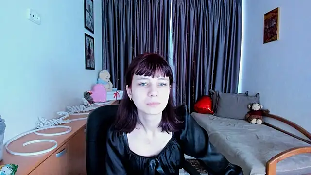 MiniLysii online show from May 2026 05:33:01 AM