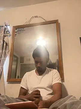 milfandyoungin online show from May 2026 01:00:01 AM