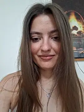 Snapshot of Alba2331 chatting on July 2026 10:49:01 AM Alba2331 online show from July 2026 10:49:01 AM