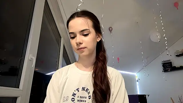 JoellaGrode online show from April 2026 08:55:01 PM