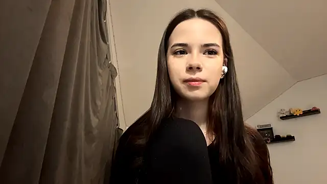 JoellaGrode online show from May 2026 08:27:02 PM