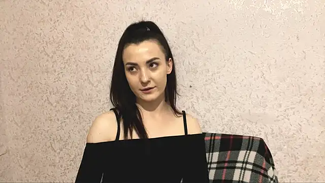 Madisonlovx online show from April 2026 11:11:01 PM